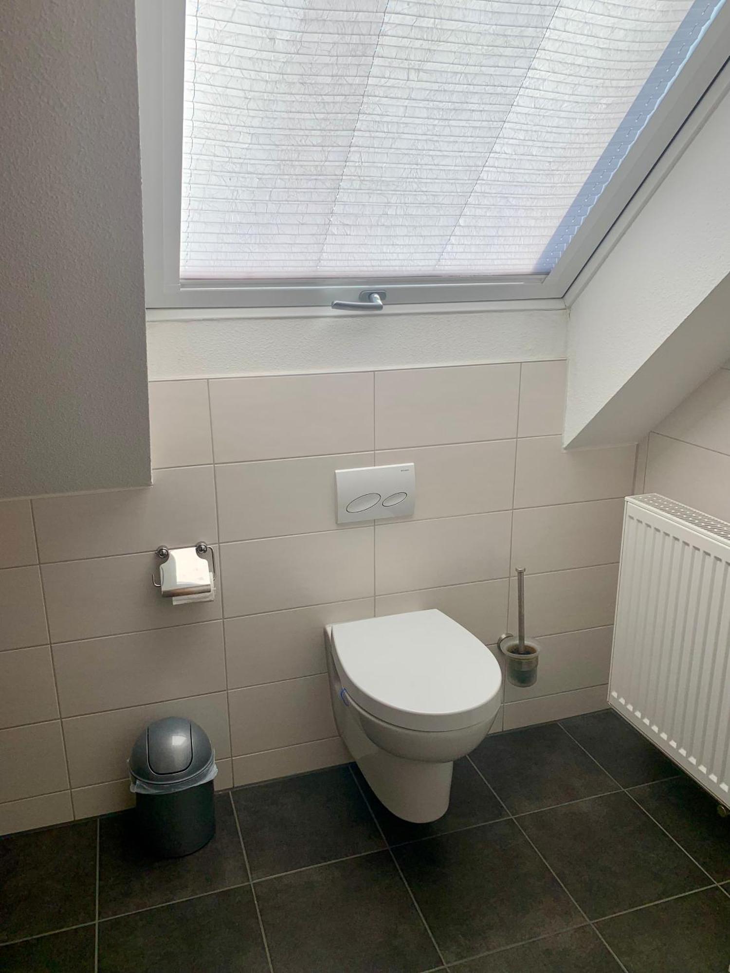 Eningen unter Achalm Gaeste-Appartement-Kirsammer מראה חיצוני תמונה